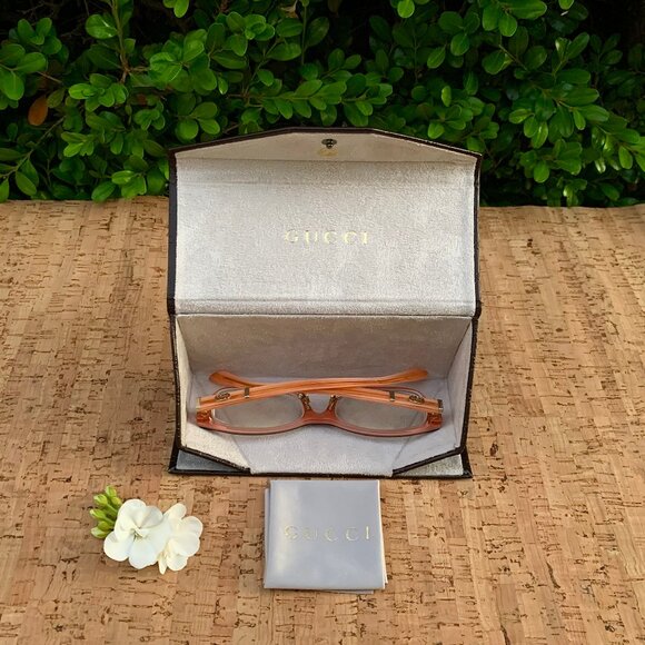Gucci Italian eyeglasses with case and cloth - Picture 10 of 12